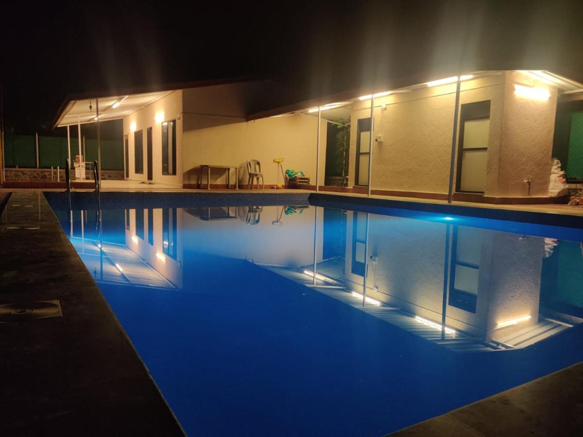 Twinkle Villa 4Bhk Karjat Eksteriør bilde